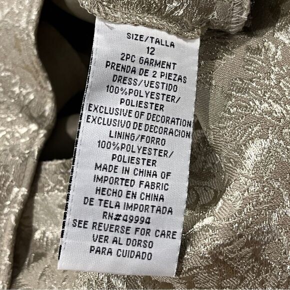 V-neck Elegant Cream / gold v-neck Sleeveless formal Dress size 12 - Picture 9 of 12